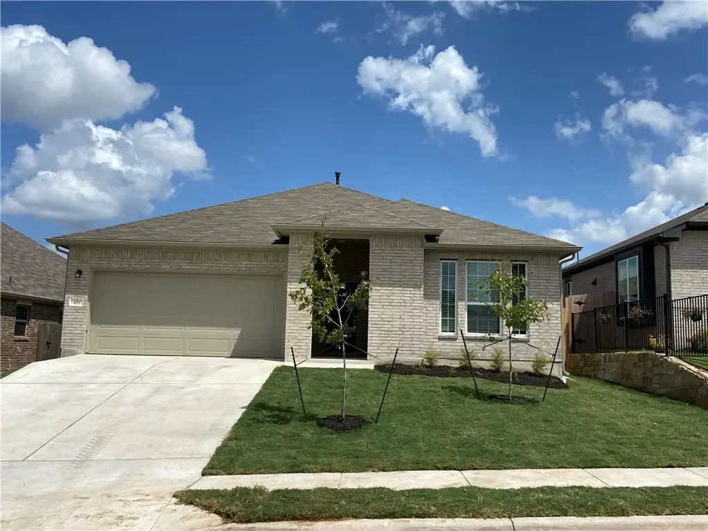 481 Leadtree Loop, Buda
