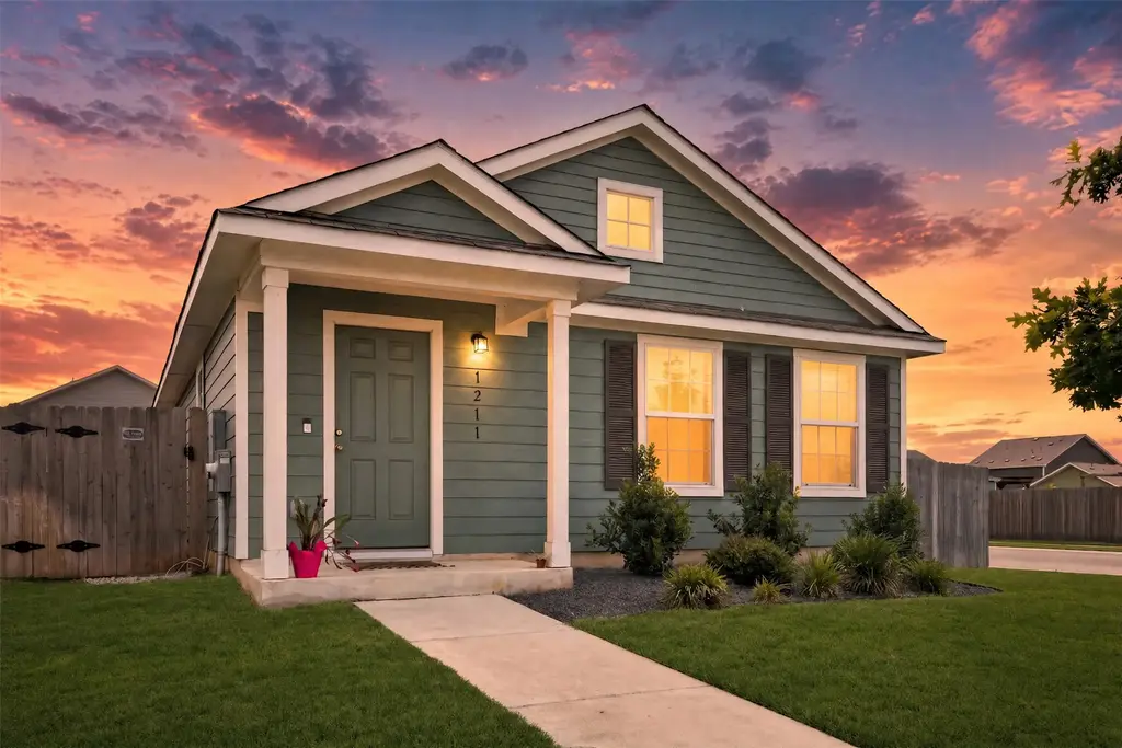 1211 Largemouth Lane, Bastrop