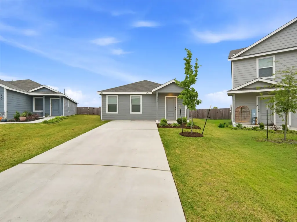 253 Tugboat Annie Way, Jarrell