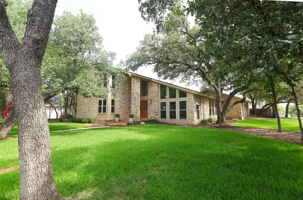 10901 Country Knoll Knolls, Austin