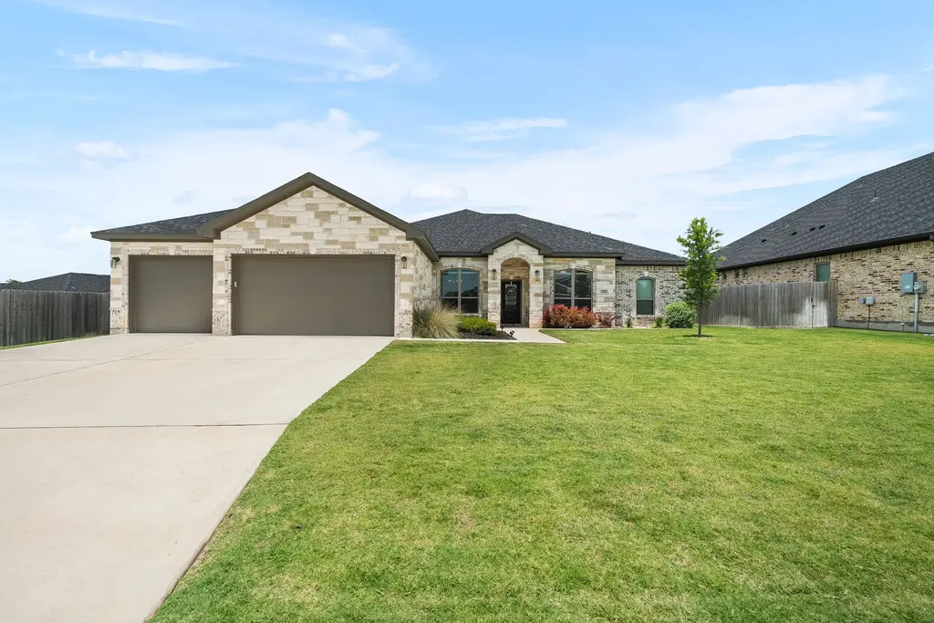 3306 Pistoia Trail, Temple