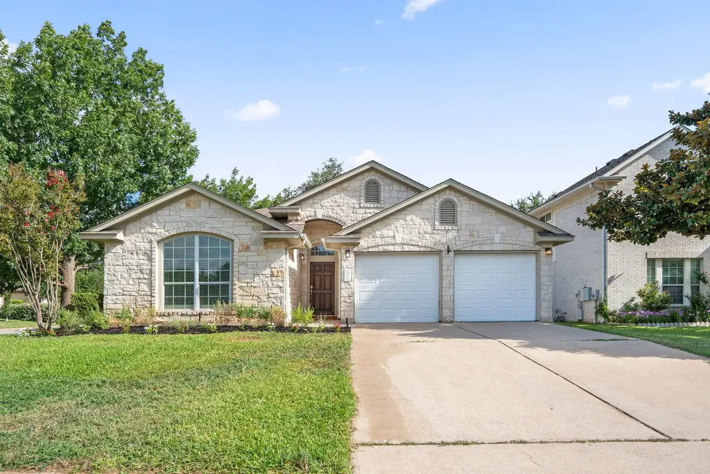 15700 Edenderry Drive, Austin
