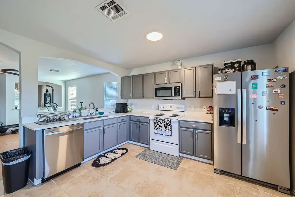 137 Easy Street, Hutto