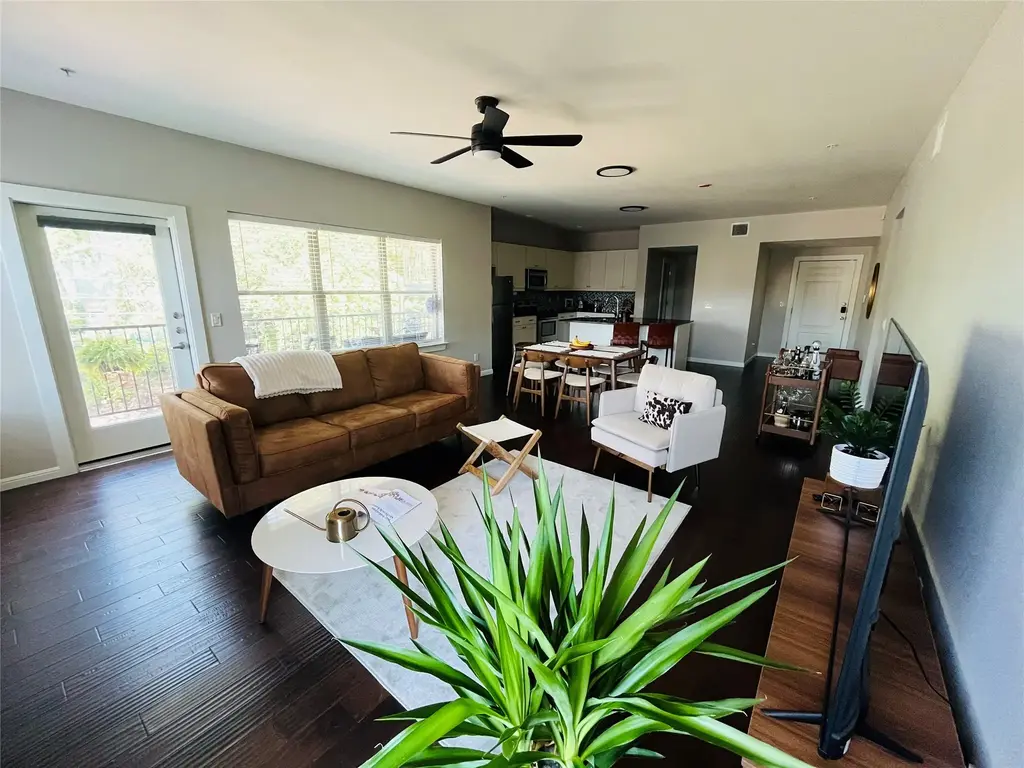 2708 San Pedro Street 202, Austin