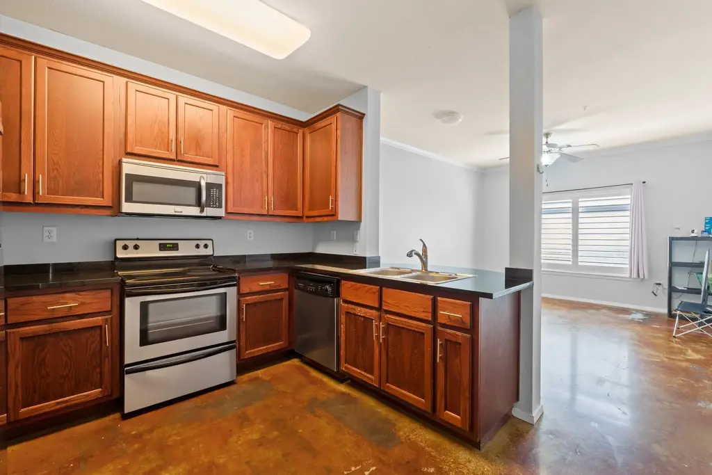 910 W 25th Street 209, Austin