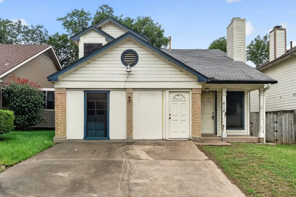 616 Smoke Signal Pass, Pflugerville
