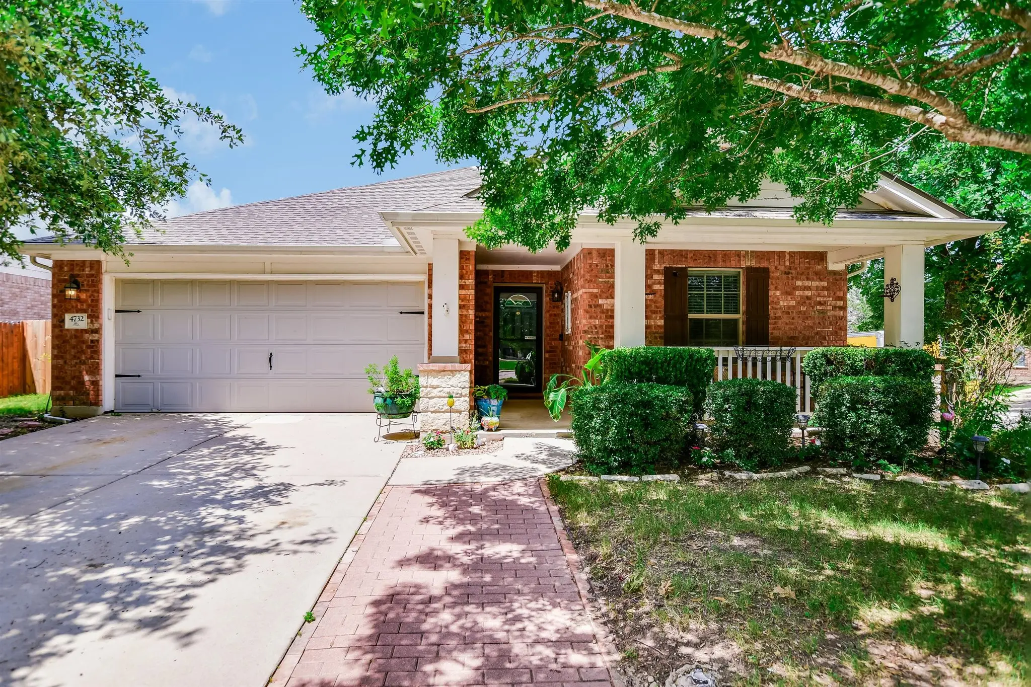 Photo of Listing #1983167