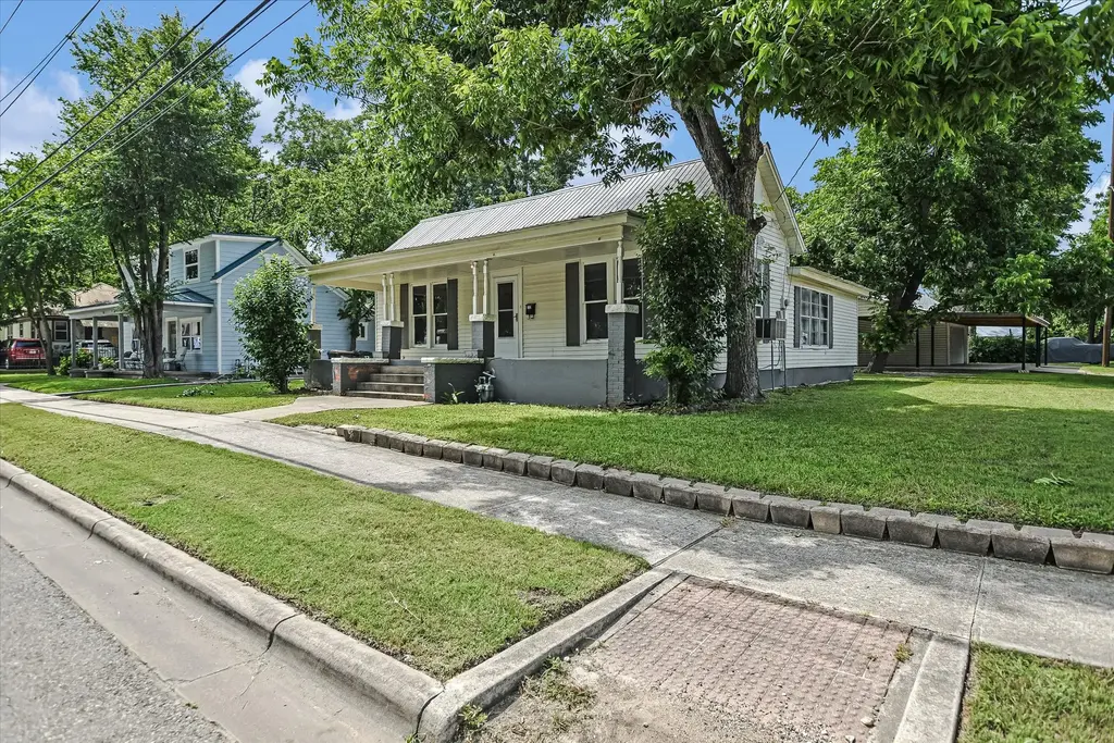 312 W 10th Street, Georgetown