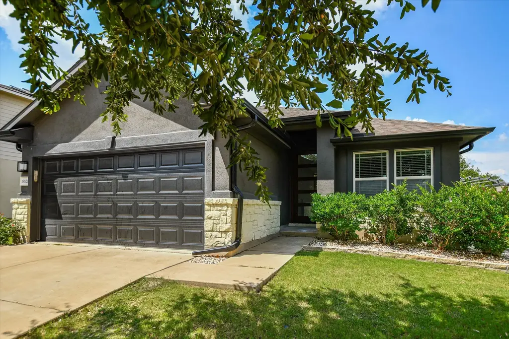 18821 Mangan Way, Pflugerville