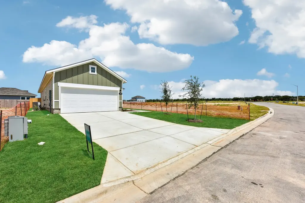 330 Golden Paint Trail, Liberty Hill