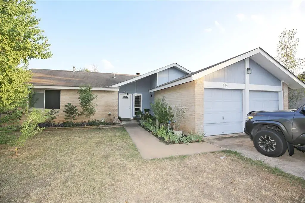 204 Deerfield Park Drive, Cedar Park