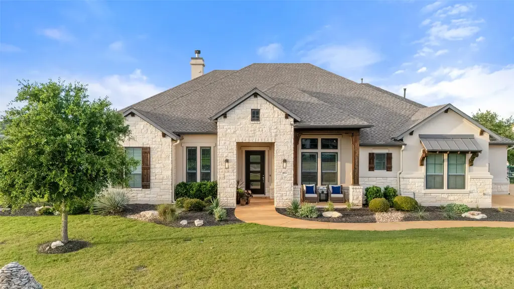 1700 Jackpot Run, Leander