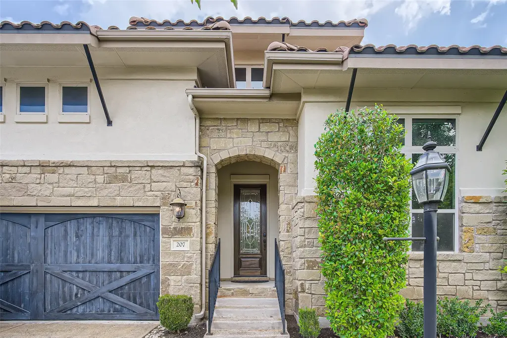 207 Maxwell Way 25, Austin