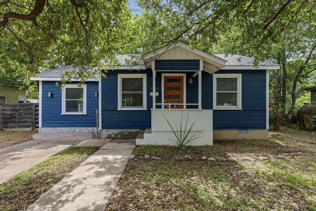 5705 Duval Street, Austin
