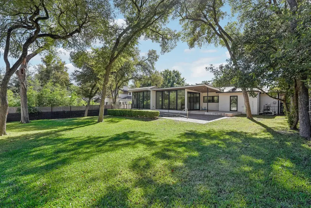 3927 Balcones Drive, Austin
