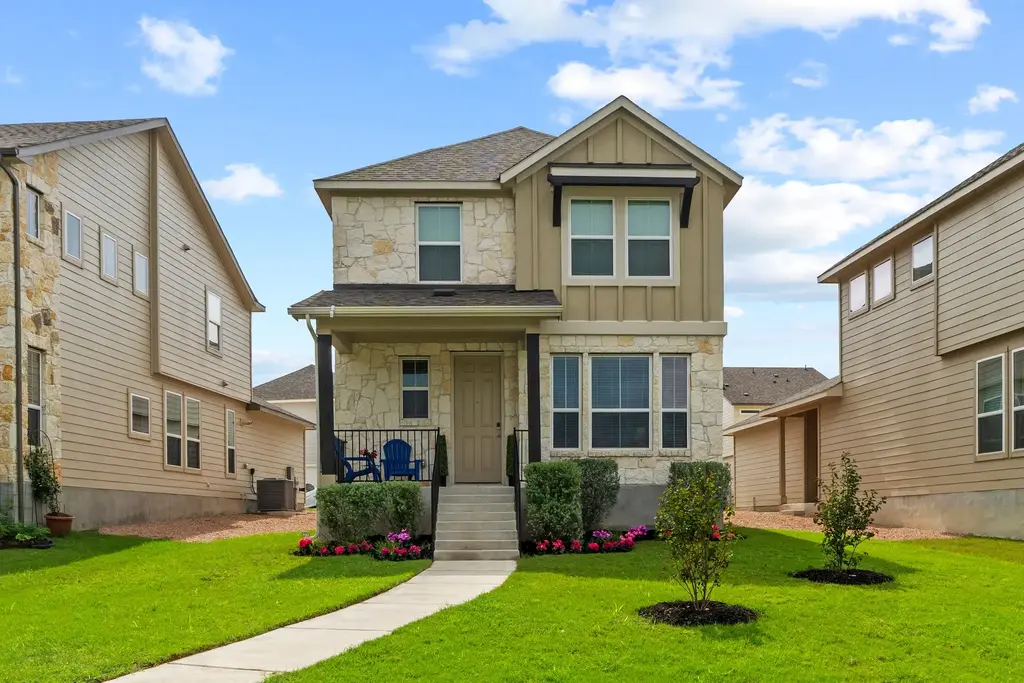 688 Lone Peak Way, Dripping Springs