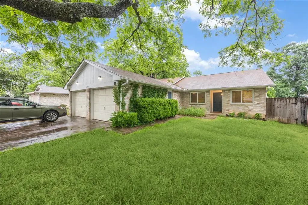 12817 Hymeadow Drive B, Austin