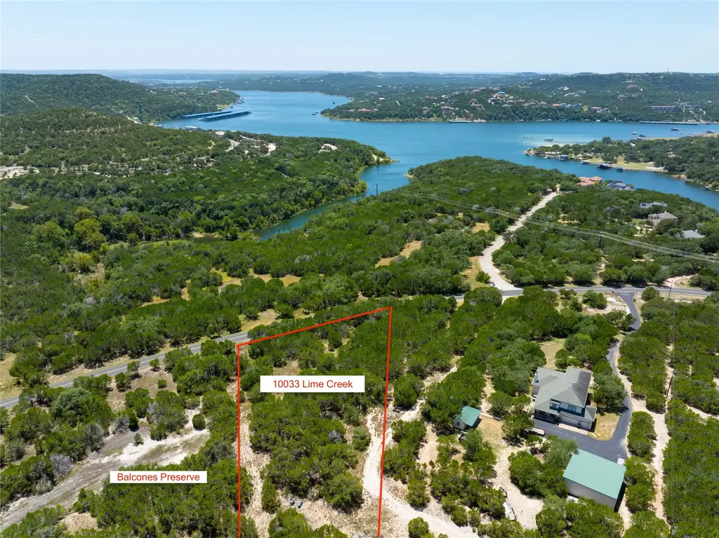 10033 Lime Creek Road, Volente