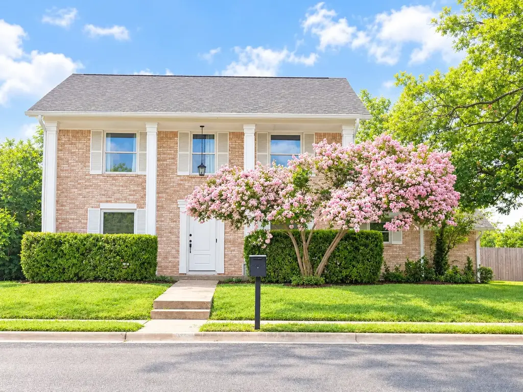 10101 Parkfield Drive, Austin