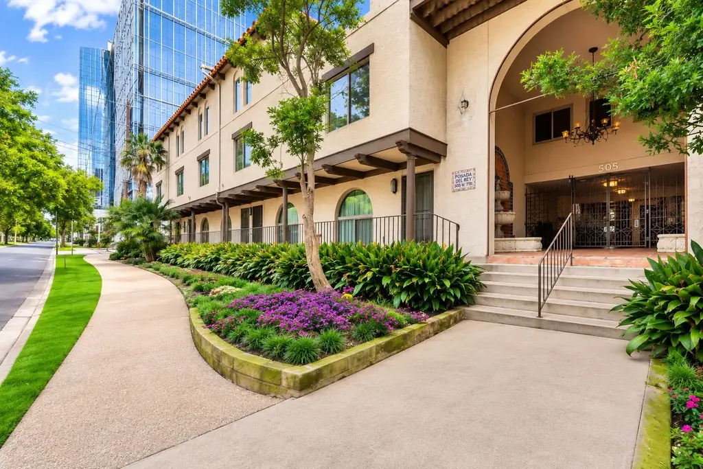 505 W 7th Street 308, Austin