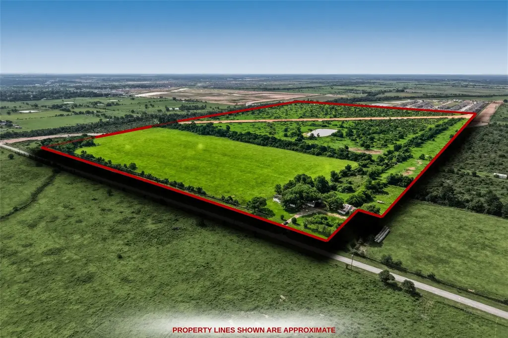 30241 Burton Cemetery Road, Waller