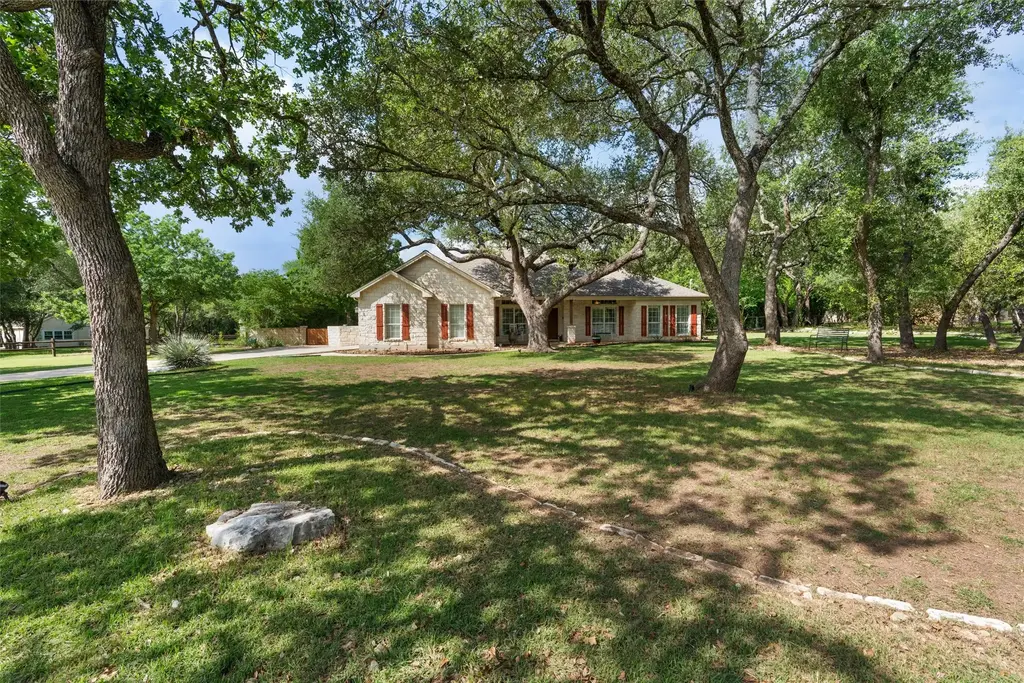 223 E Ridgewood Road, Georgetown