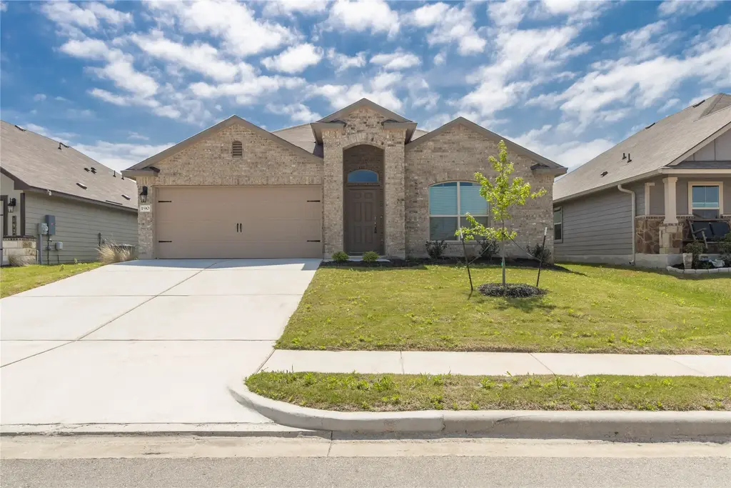 190 Beth Ann Loop, Taylor