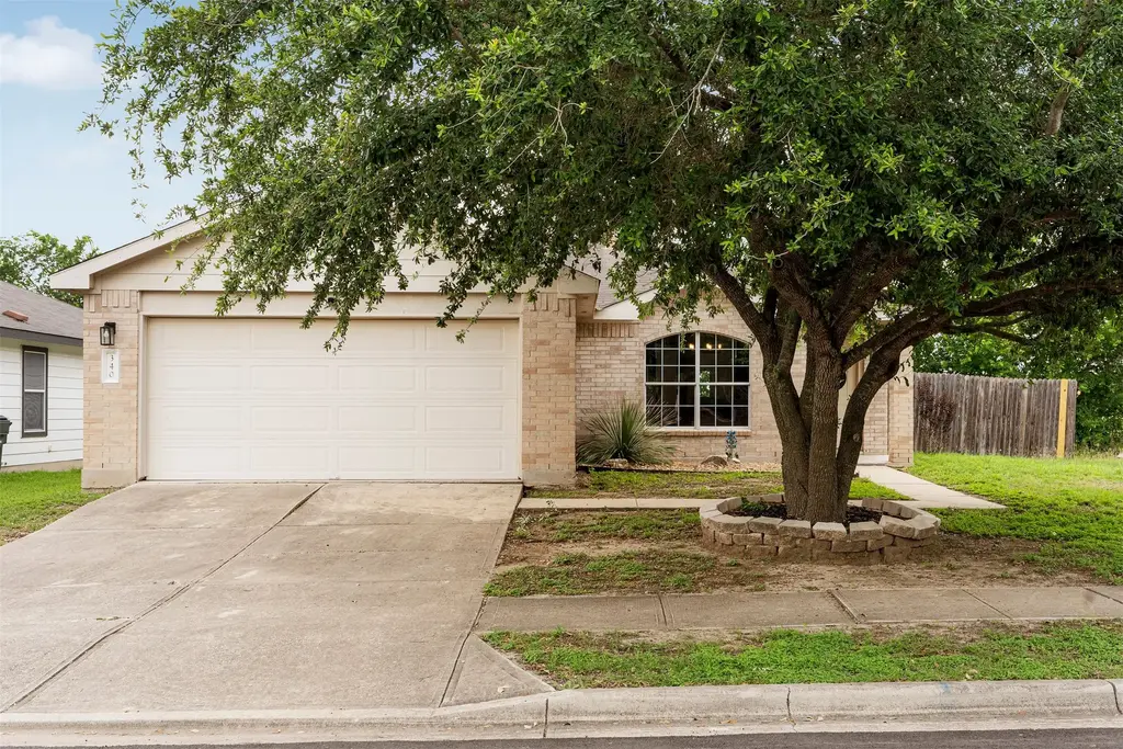 340 Feathergrass Drive, Buda