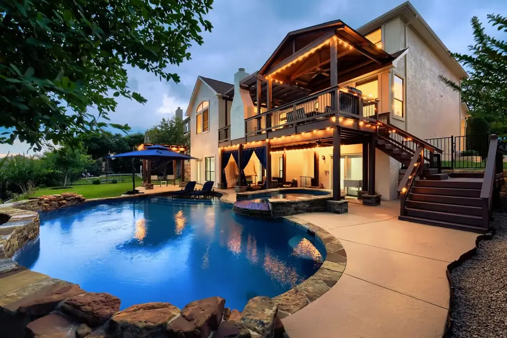 107 Hensley Drive, Austin