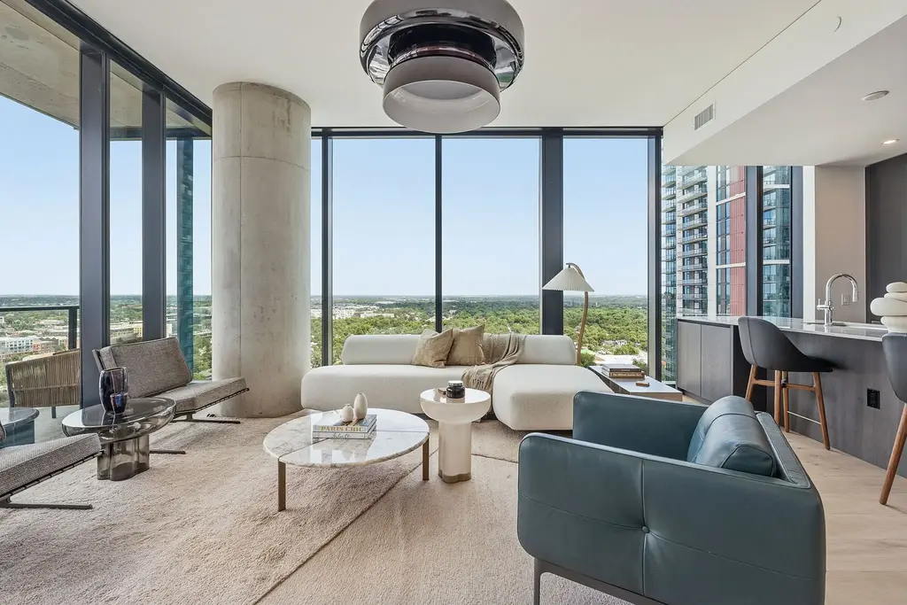 610 Davis Street 2112, Austin