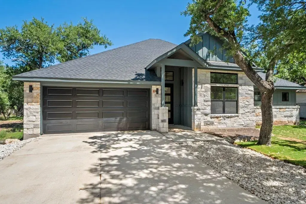 6 Sonata Cir, Wimberley