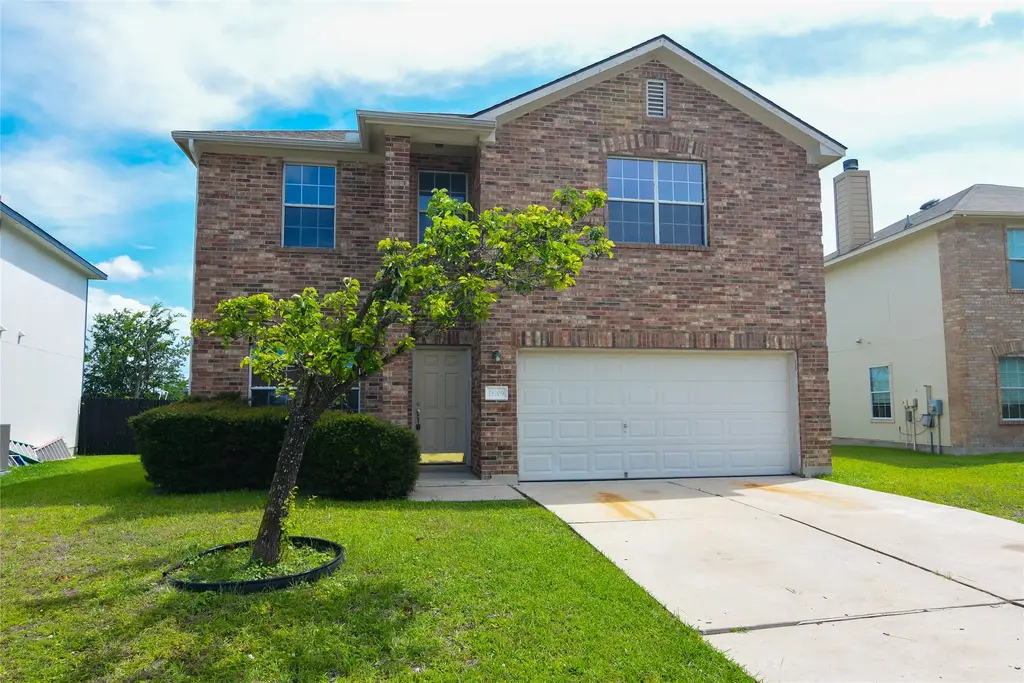 18209 Maxa Drive, Manor