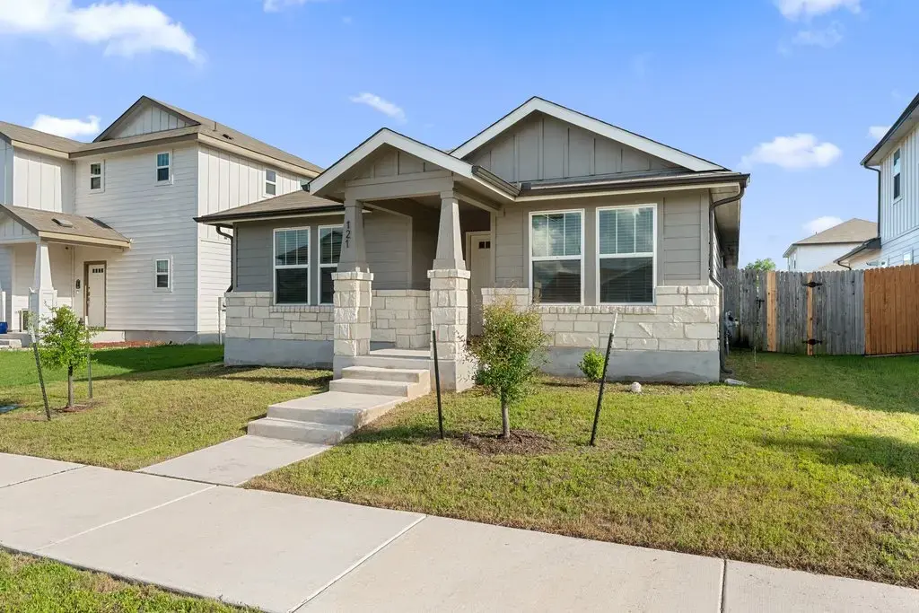 121 Oakdale Meadows Lane, Hutto