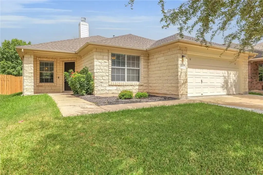 18612 Silent Water Way, Pflugerville