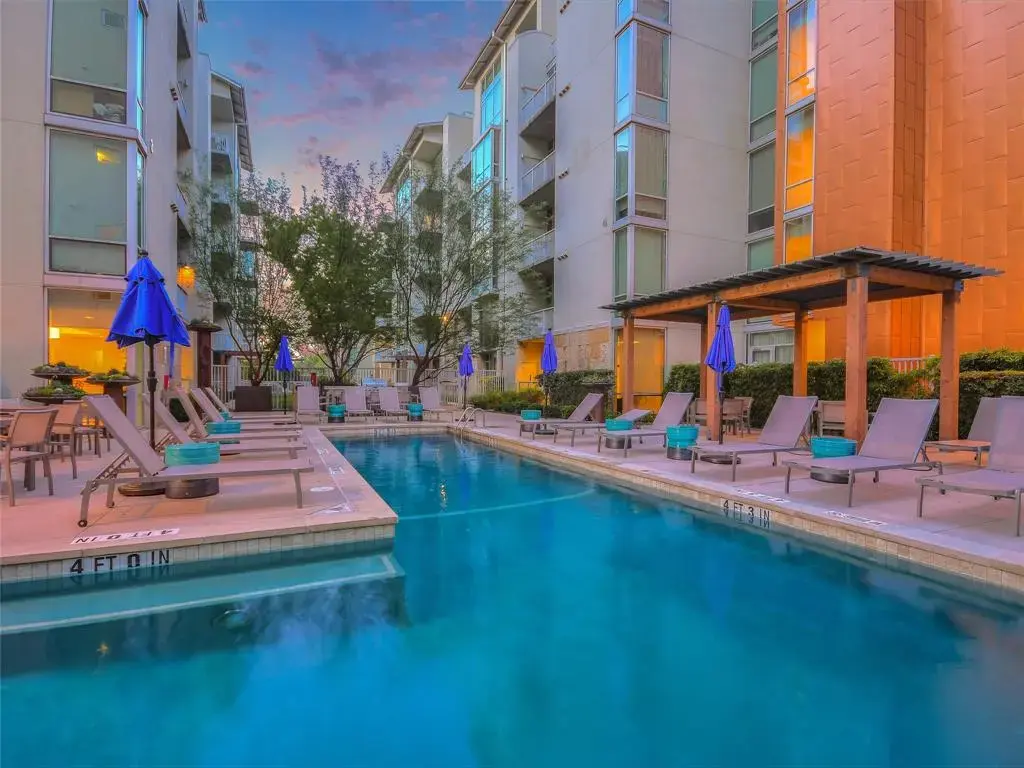 1600 Barton Springs Road 4306, Austin