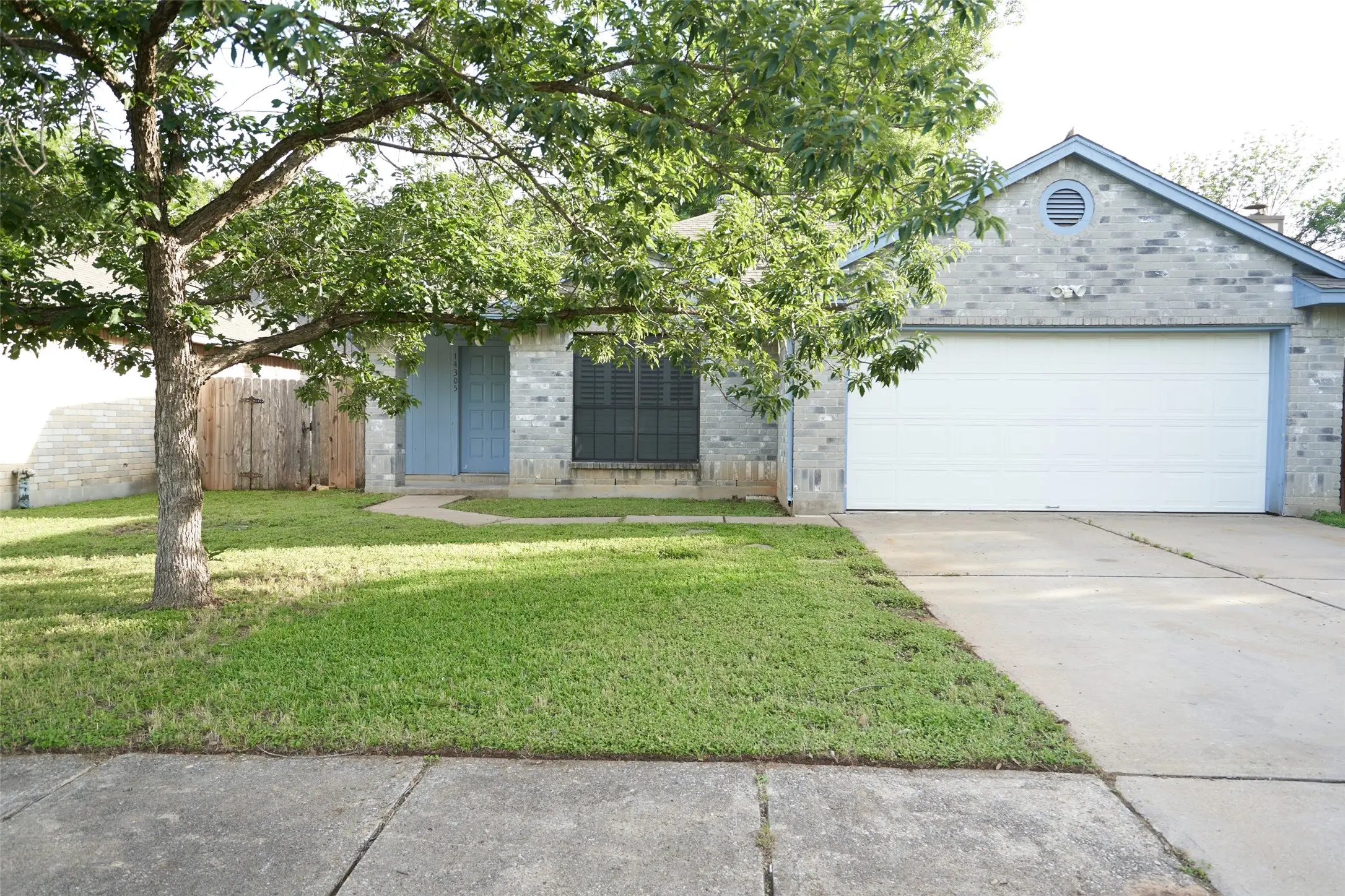 Photo of Listing #8297430