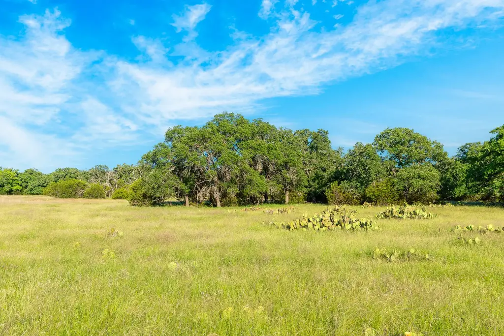 32 Feild Ranch Road, Burnet