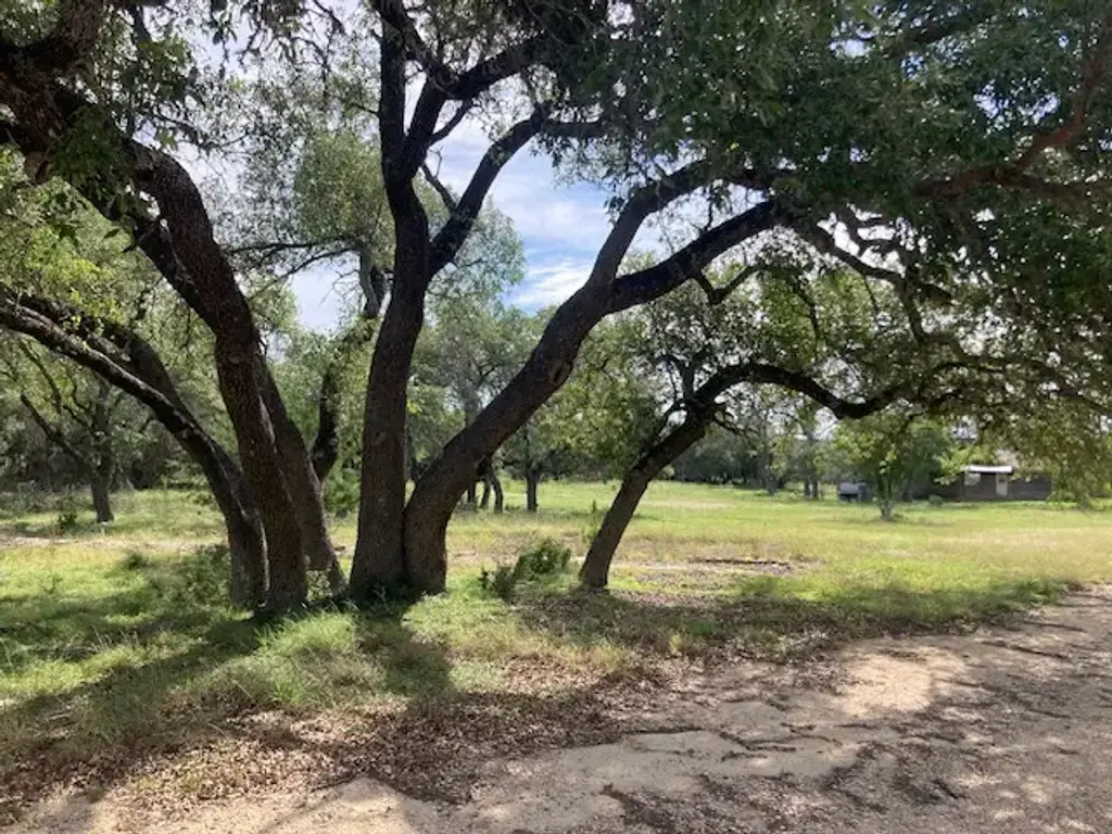 1050 Harmon Hills Road, Dripping Springs