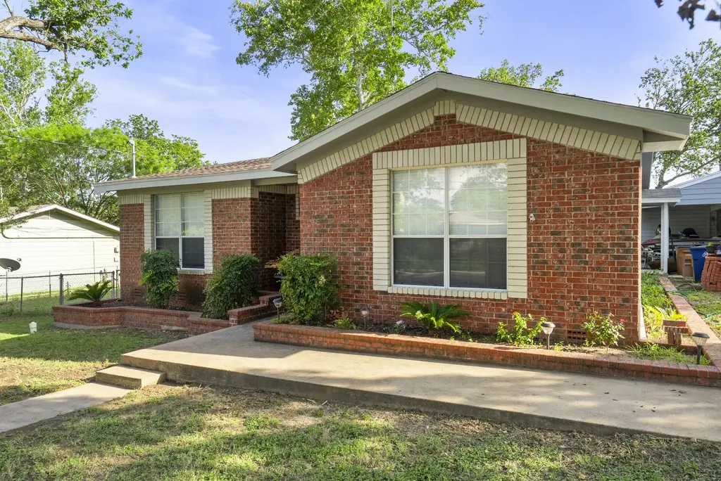 1905 Bissel Lane, Austin