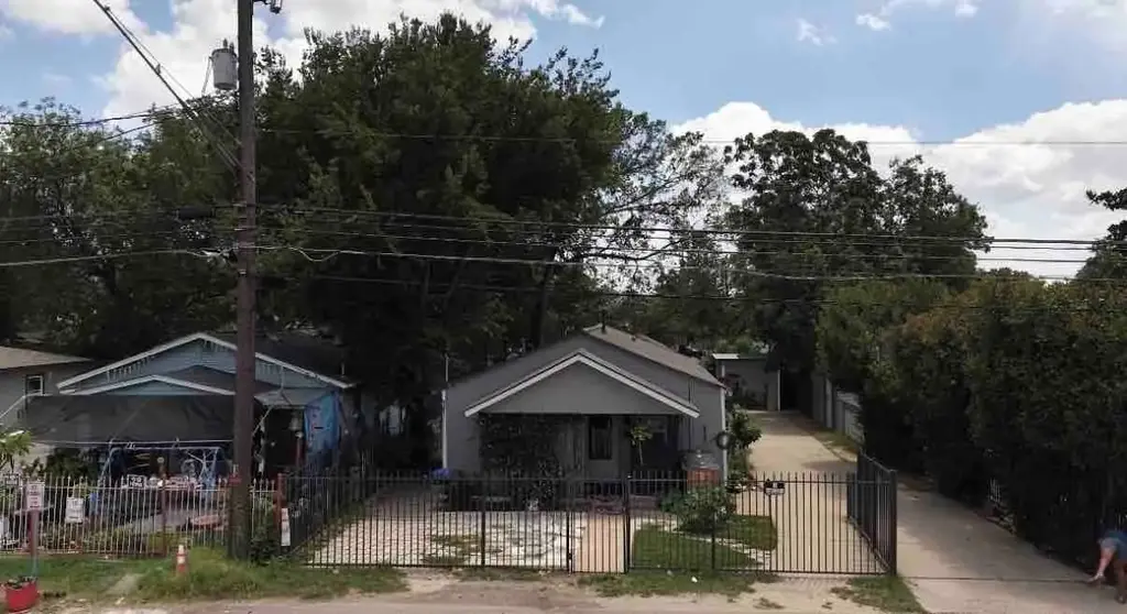 2315 E 5th Street, Austin
