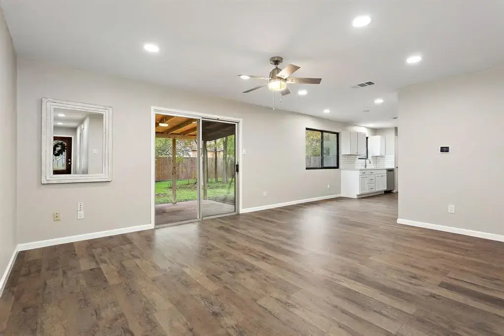1905 Farnswood Drive, Round Rock