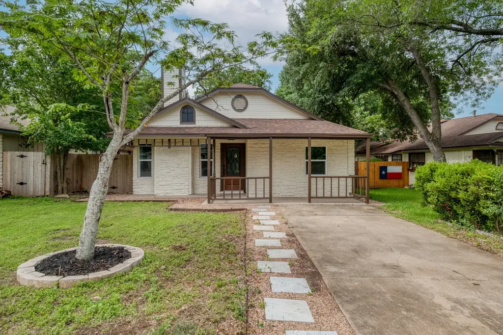 905 Wickfield Lane, Austin