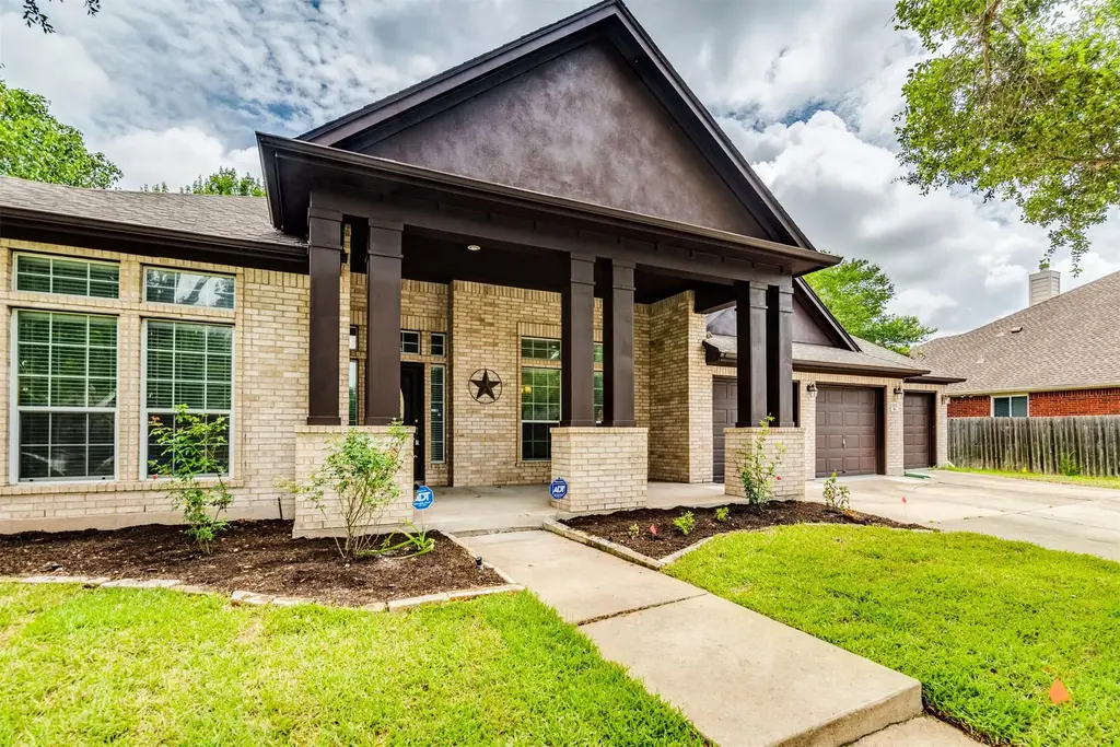 2102 Chincho Drive, Pflugerville