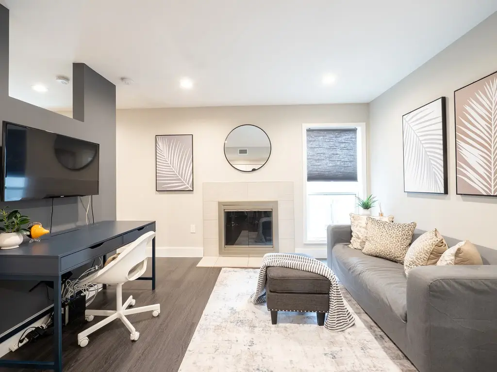 935 La Posada Drive 131, Austin