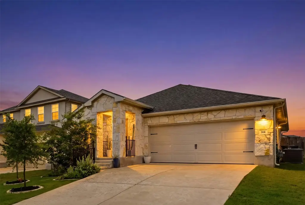 144 El Capitan Loop, Dripping Springs