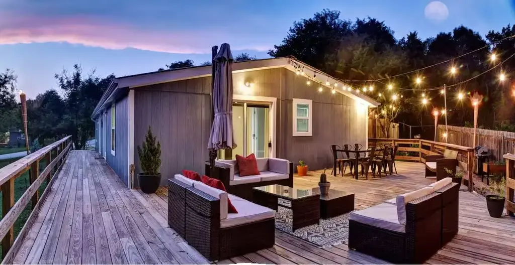 8807 High Valley Road, Austin