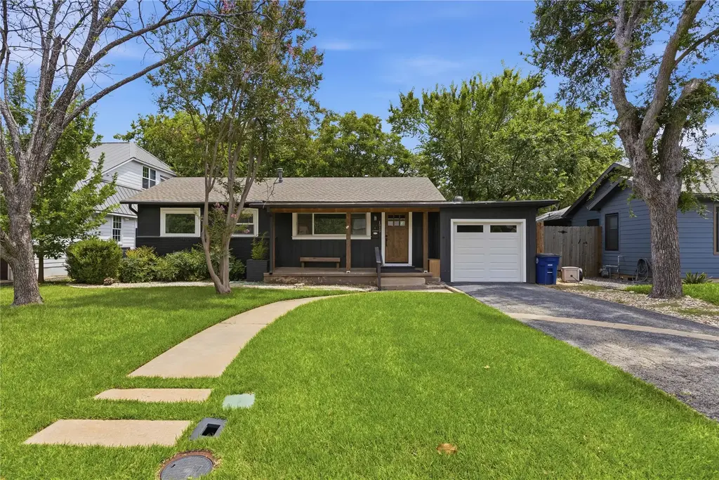 1919 W 40th Street, Austin