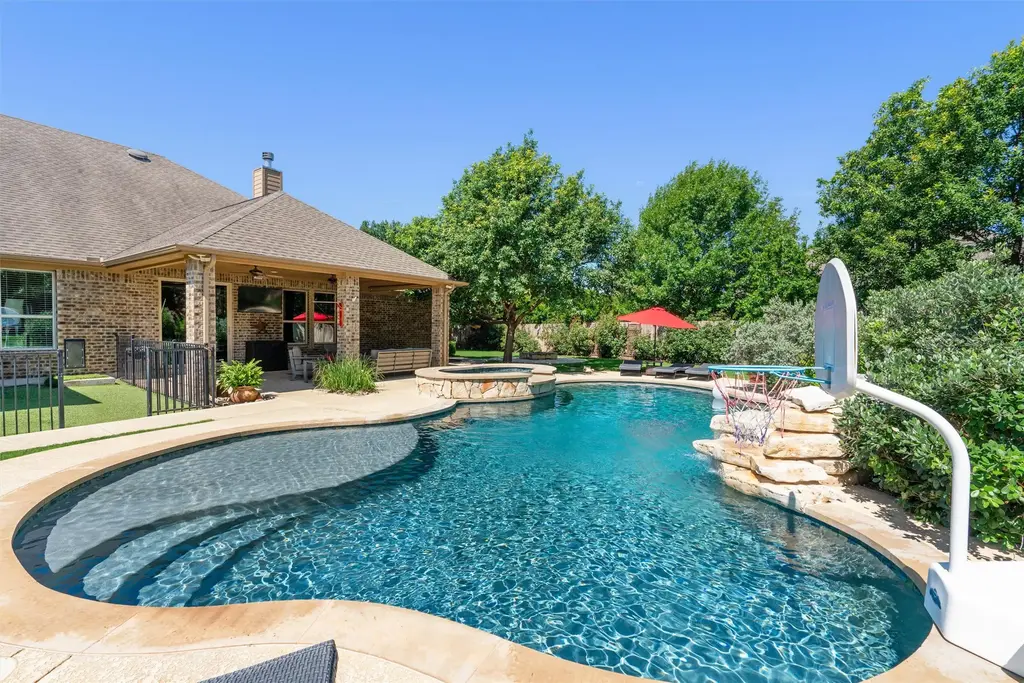 409 Summer Vista Cove, Cedar Park