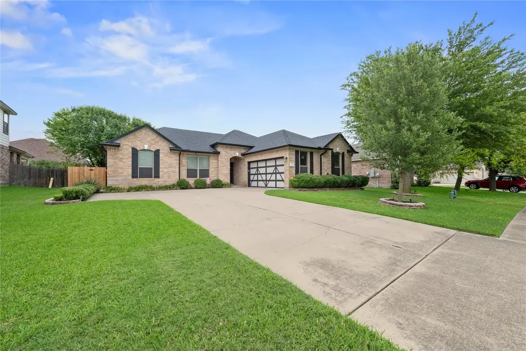 18701 Pencil Cactus Drive, Pflugerville