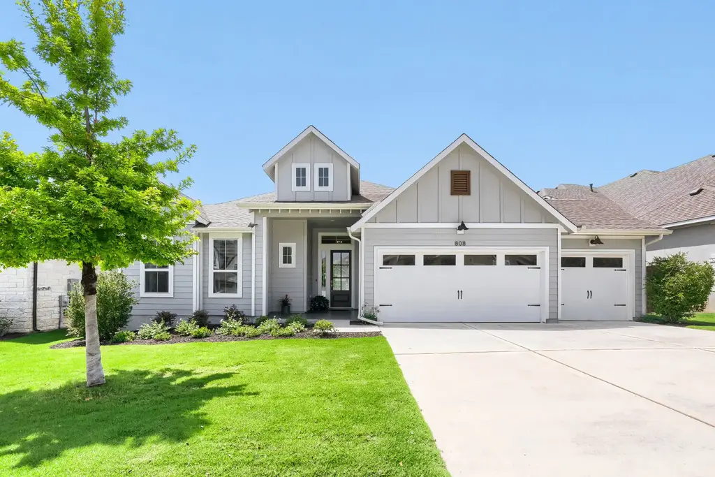 808 Craven Hill Lane, Leander